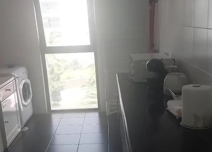 Camelia's I By An Island Apart, Lda Apartment