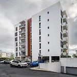 Camelia's I By An Island Apart, Lda * Funchal (Madeira)